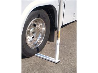 Poles and Holders TM-22