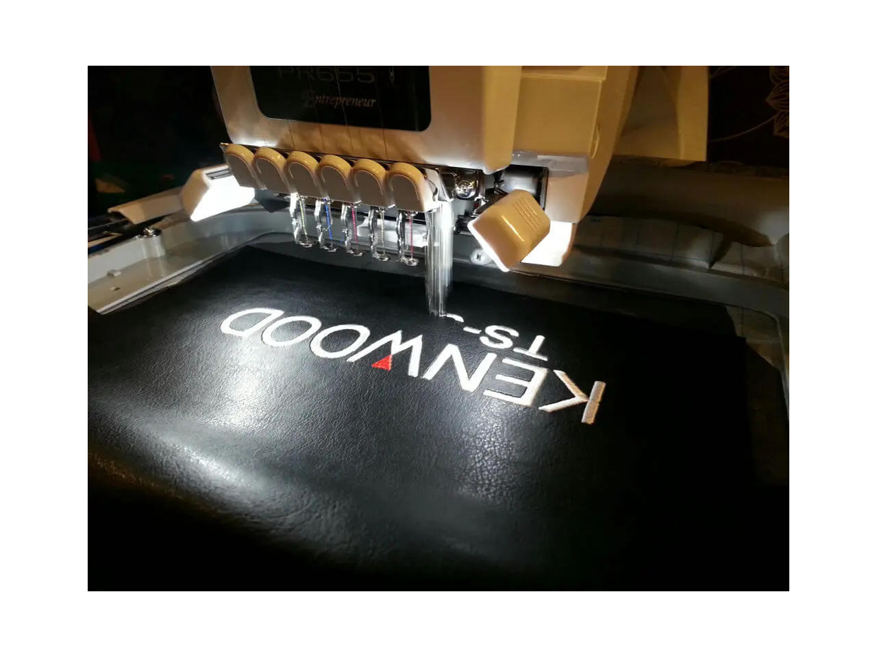 Prism Embroidery Kenwood TS-940S Cover